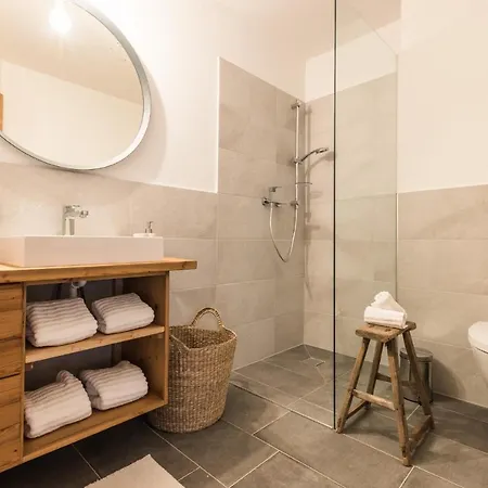 Daire Lodge7 By Woods Seefeld in Tirol